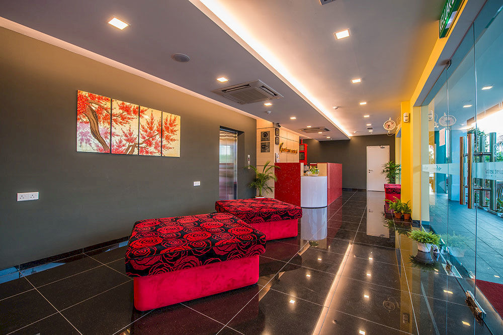 Riverfront Sentral Hotel Malacca Exterior photo